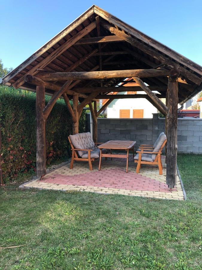 Kelemen Nyaralo Holiday home Balatonmariafurdo